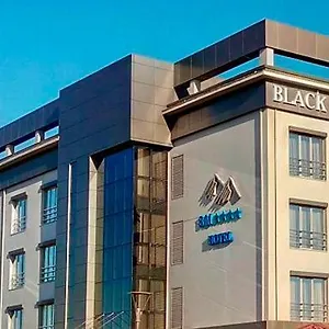 4* Hotel Black Mount